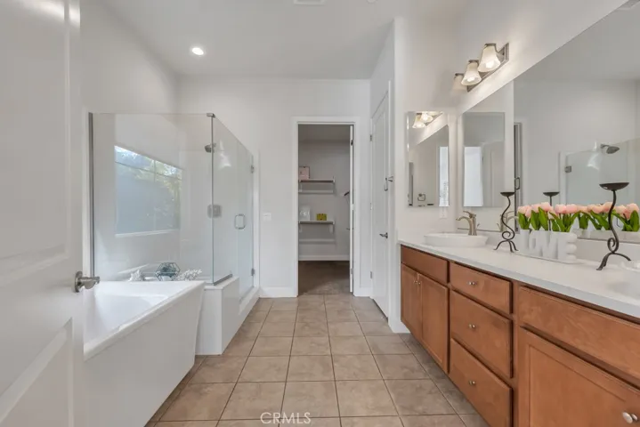 23900 Schoenborn Street, West Hills, California 91304