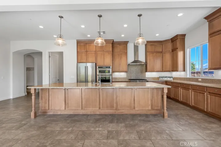 23900 Schoenborn Street, West Hills, California 91304