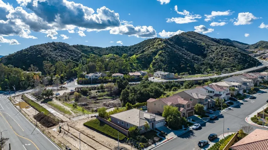 23900 Schoenborn Street, West Hills, California 91304