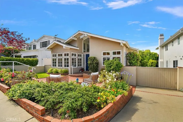 927 9th Street, Manhattan Beach, California 90266