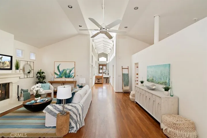 927 9th Street, Manhattan Beach, California 90266