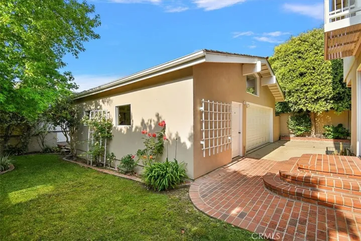 927 9th Street, Manhattan Beach, California 90266