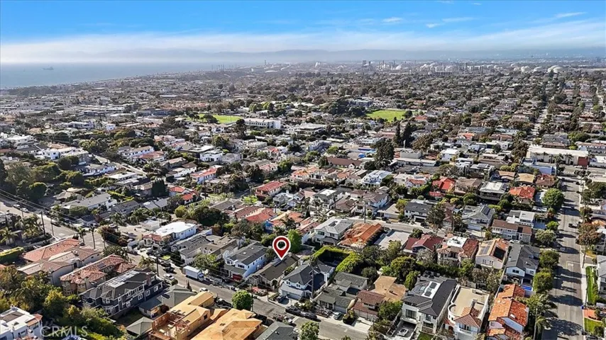 927 9th Street, Manhattan Beach, California 90266