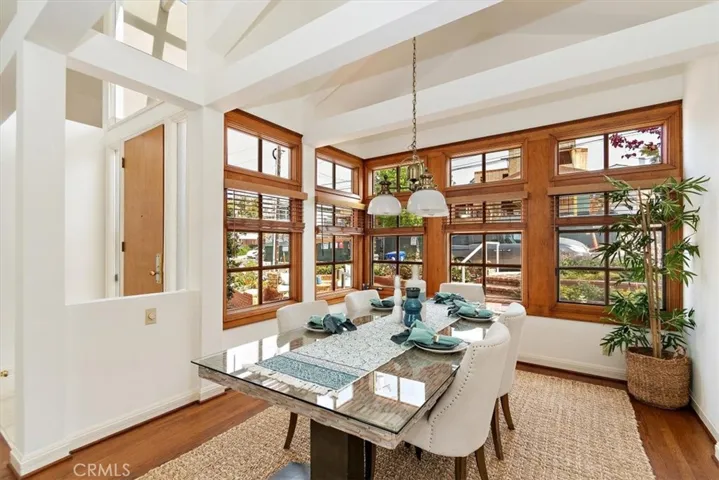 927 9th Street, Manhattan Beach, California 90266