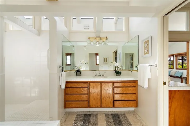 927 9th Street, Manhattan Beach, California 90266