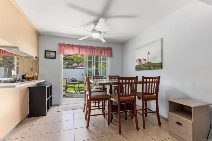 435 Mainsail Road, Oceanside, California 92054