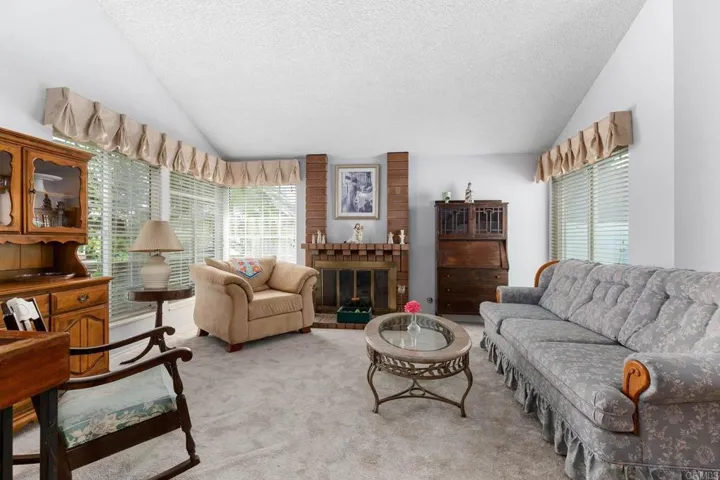 435 Mainsail Road, Oceanside, California 92054