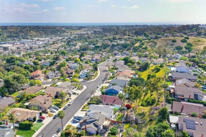 435 Mainsail Road, Oceanside, California 92054