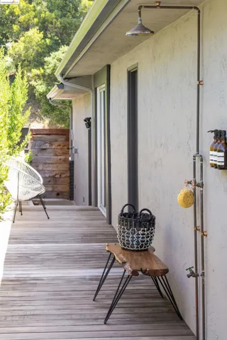 530 Elysian Fields Dr, Oakland, California 94605