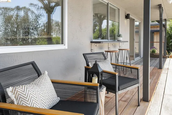 530 Elysian Fields Dr, Oakland, California 94605
