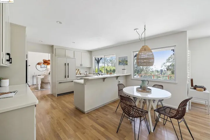 530 Elysian Fields Dr, Oakland, California 94605