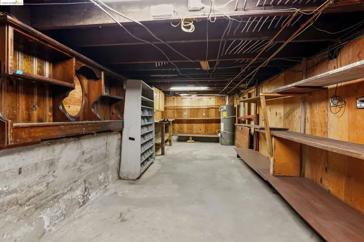2440 E 23rd St, Oakland, California 94601