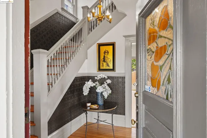 2440 E 23rd St, Oakland, California 94601