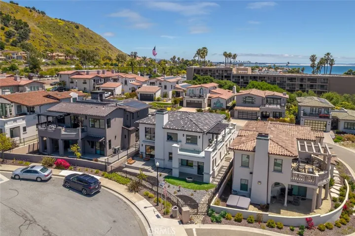 205 Radda Way, Pismo Beach, California 93449
