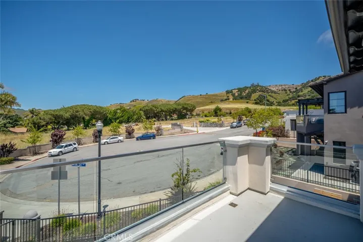 205 Radda Way, Pismo Beach, California 93449