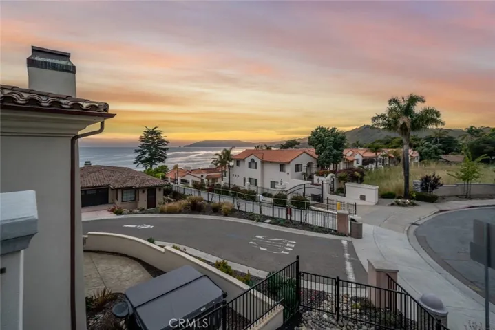 205 Radda Way, Pismo Beach, California 93449