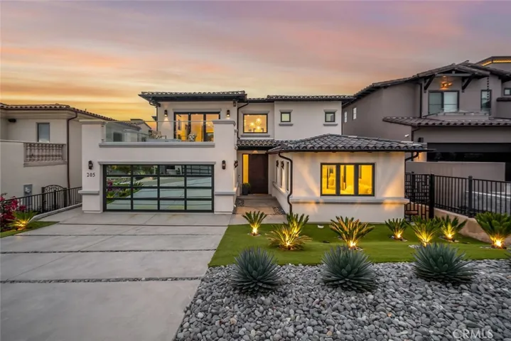 205 Radda Way, Pismo Beach, California 93449