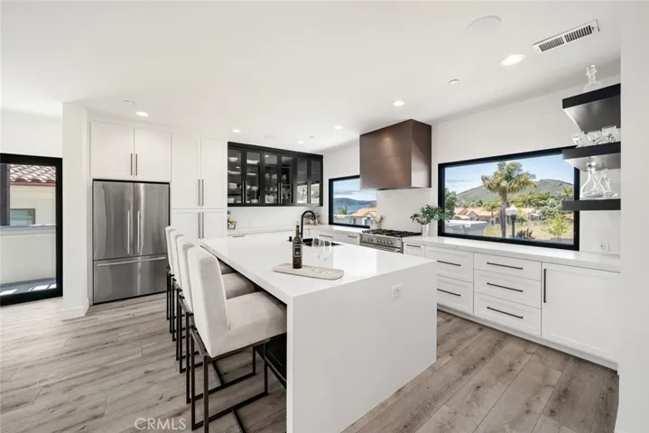 205 Radda Way, Pismo Beach, California 93449