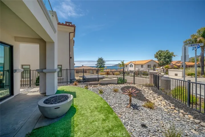 205 Radda Way, Pismo Beach, California 93449