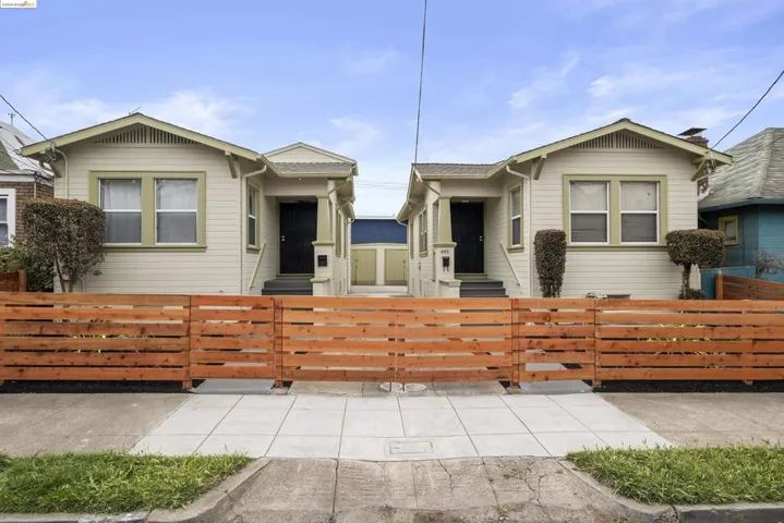 953 46th St, Oakland, California 94608