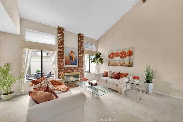 Spacious Family Room, Perfect for Entertaining guests & Family