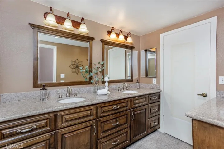 10231 Robin Hood Circle, Villa Park, California 92861