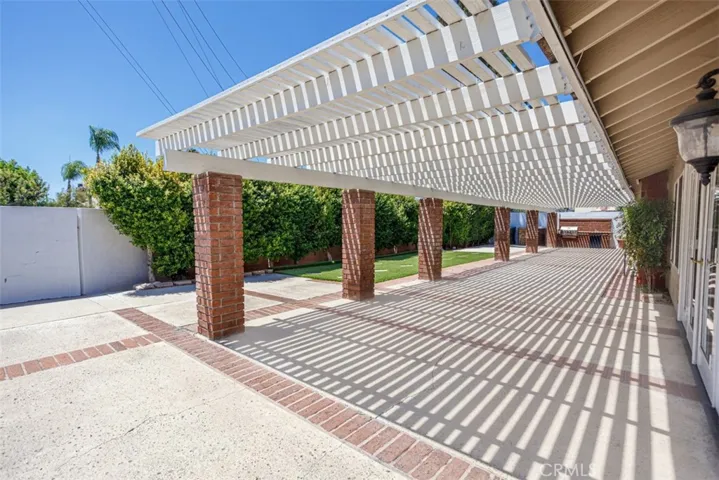 10231 Robin Hood Circle, Villa Park, California 92861