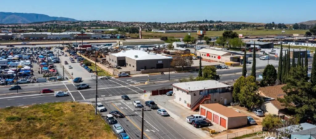 1498 E 6th Street, Beaumont, California 92223