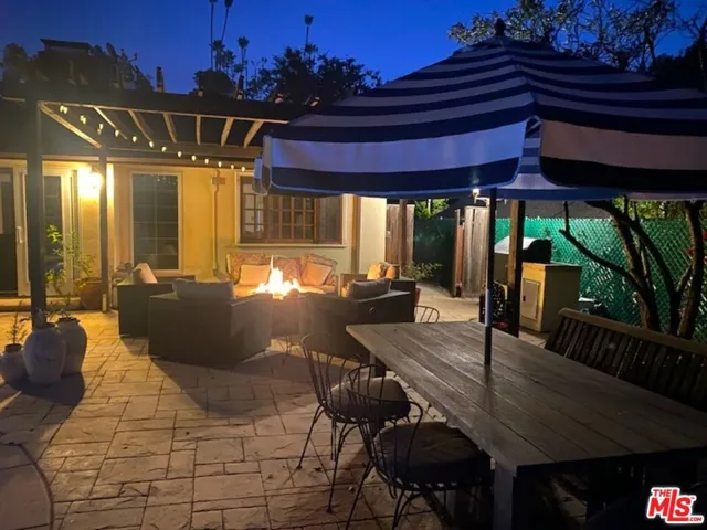 Outdoor dining area