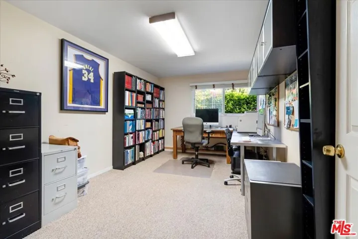 Bonus office