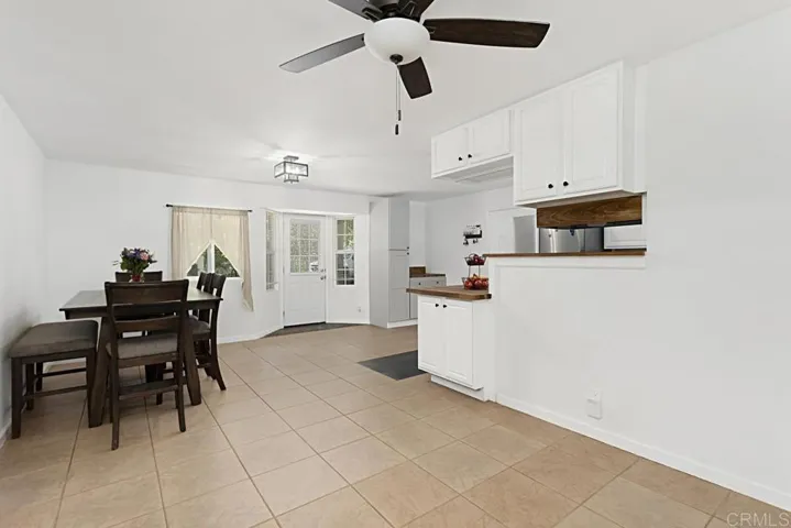714 Convertible Lane, Fallbrook, California 92028