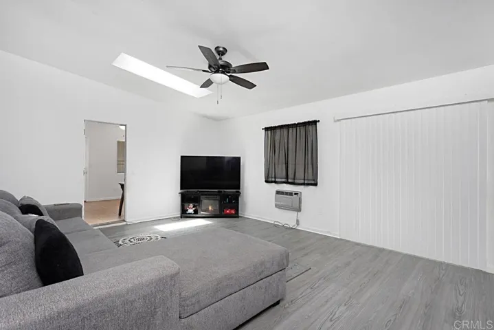 714 Convertible Lane, Fallbrook, California 92028