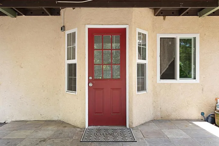 714 Convertible Lane, Fallbrook, California 92028