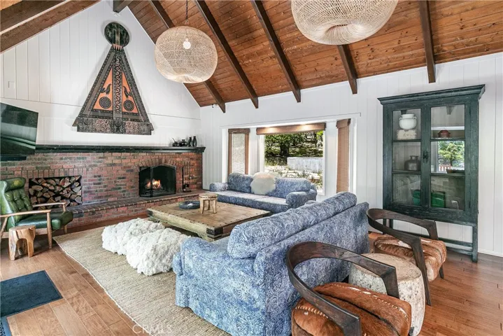 28956 North Shore Road, Lake Arrowhead, California 92352