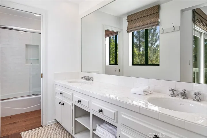 28956 North Shore Road, Lake Arrowhead, California 92352