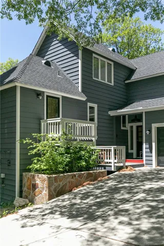 28956 North Shore Road, Lake Arrowhead, California 92352