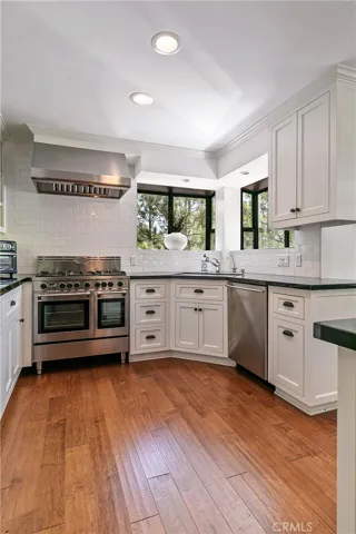 28956 North Shore Road, Lake Arrowhead, California 92352