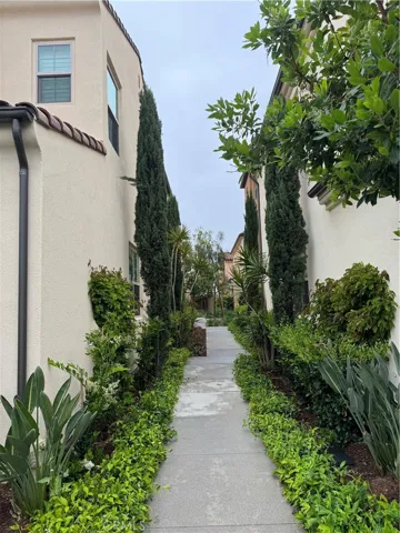 232 Milky Way, Irvine, California 92618