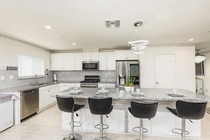 3148 Stargazer Street, Hemet, California 92543