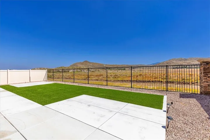 3148 Stargazer Street, Hemet, California 92543