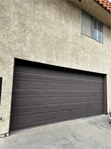 2 car garage