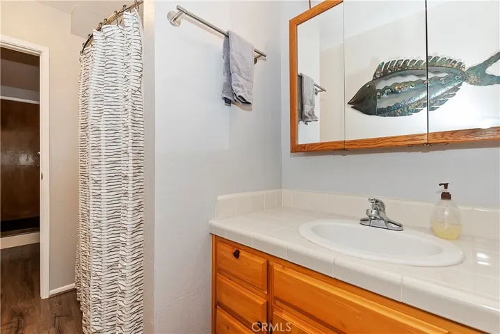 760 Lake Drive, Lake Arrowhead, California 92352