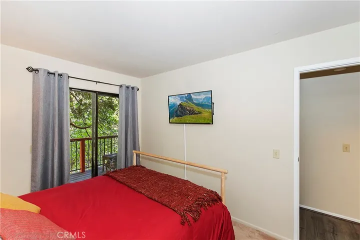 760 Lake Drive, Lake Arrowhead, California 92352