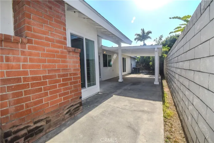 16063 Mount Hicks Street, Fountain Valley, California 92708