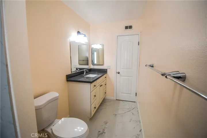 16063 Mount Hicks Street, Fountain Valley, California 92708