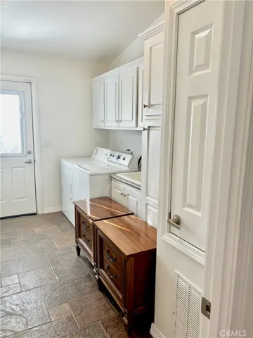 39126 Desert Greens Drive E, Palm Desert, California 92260