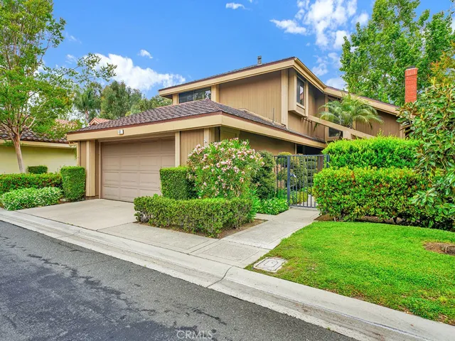 431 Pebble Beach Place, Fullerton, California 92835