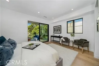 14553 Benefit Street, Sherman Oaks, California 91403