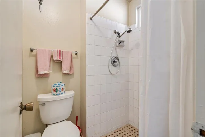 8254 Calle Morelos, San Diego, California 92126