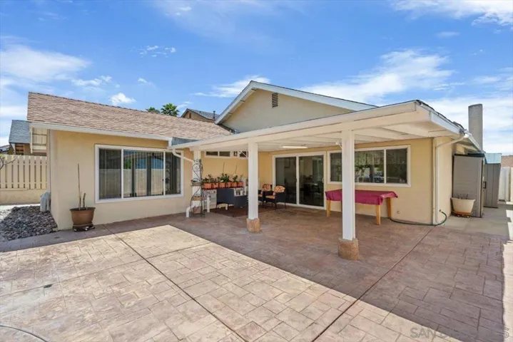 8254 Calle Morelos, San Diego, California 92126